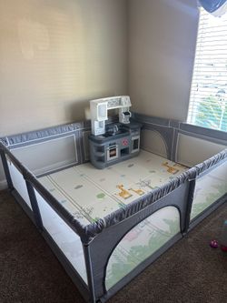 Todale Baby Playpen (SEE DESCRIPTION)