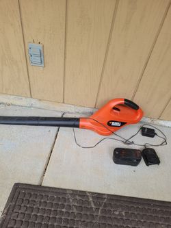 Black/Decker battery leaf blower