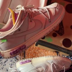 Off-white x Dunk Low ‘lot 03 of 50’ 