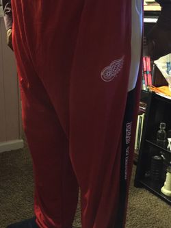 Detroit redwings pants