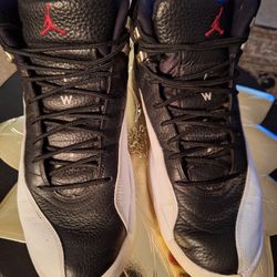 NIKE AIR JORDAN