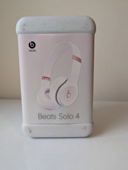 NEW Factory Sealed Beats Solo 4 Wireless Headphones - Cloud Pink