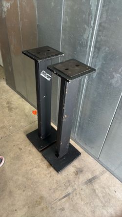 Speaker stands