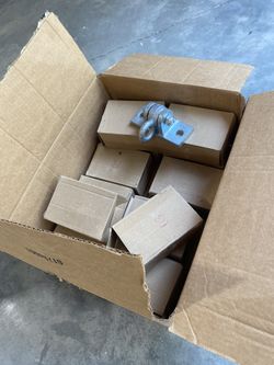 12 Bolt Hangers