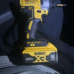 Dewalt 20v Max XR Impact  W/ 20V XR 5AH Battery 