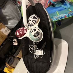  infant swing/rocker).