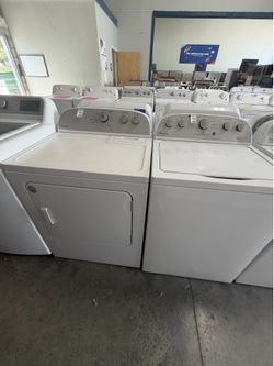 Whirlpool set washer and dryer