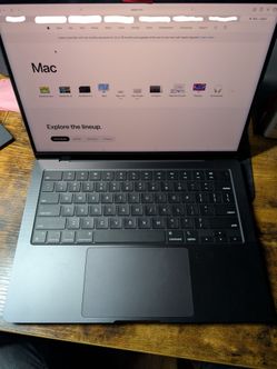 Apple MacBook Pro M4 Laptop 14 in