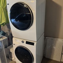 New Samsung Washer & Dryer - 24" Washer (2.5 Cu. Ft.) & 24" Electric Dryer (4.0 Cu. Ft. Capacity)