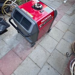 Honda Generator EU3000is