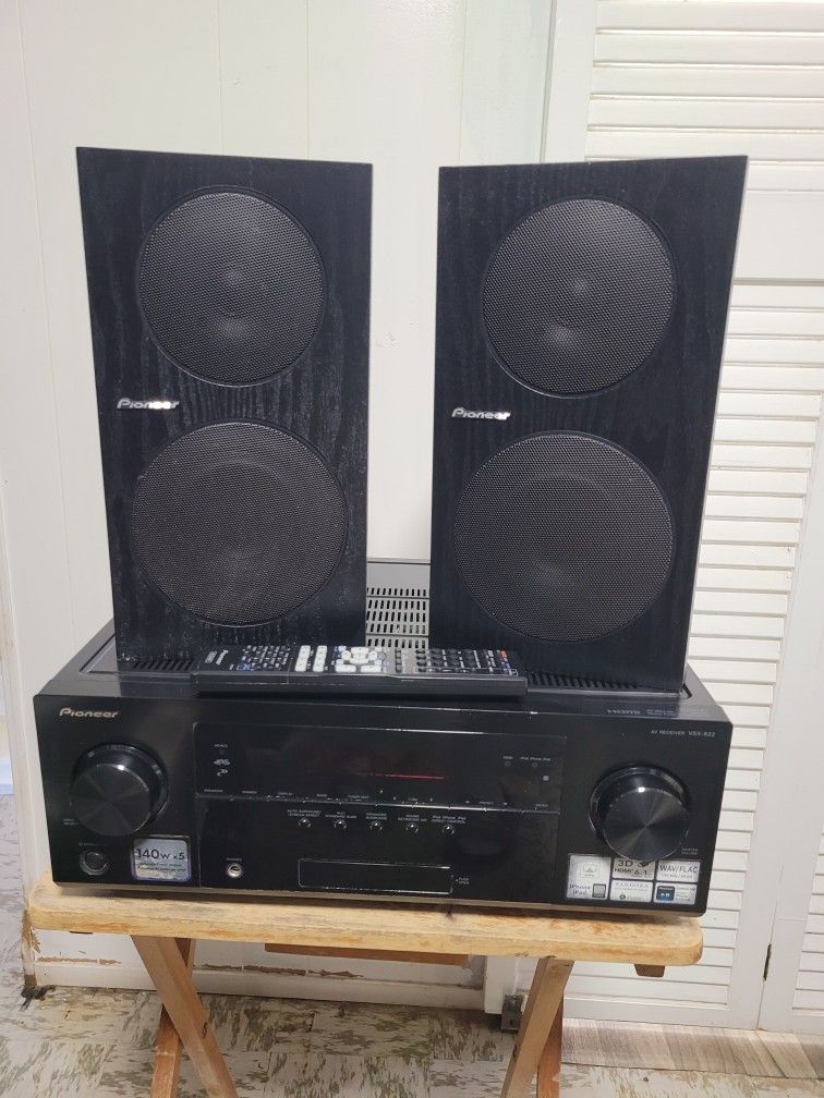 PIONEER RECEIVER & SPEAKERS