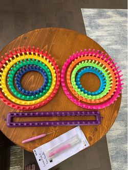 Yarn (hat) loom