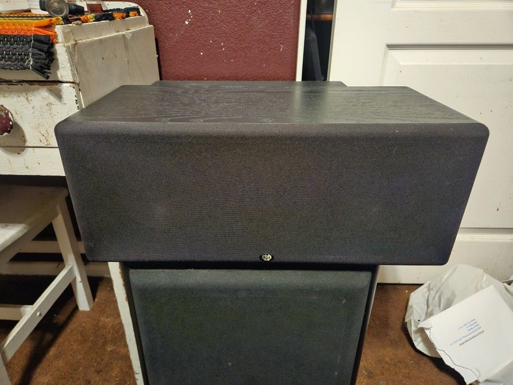 RBH SPEAKER  AMAZING  SOUND.  HALF PRICE