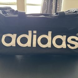 adidas dufflebag $5