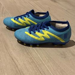 Youth Soccer Cleats -Size 12C