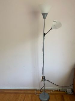 Standing lamp with 2 lights