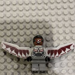 Lego Falcon Minifigure 