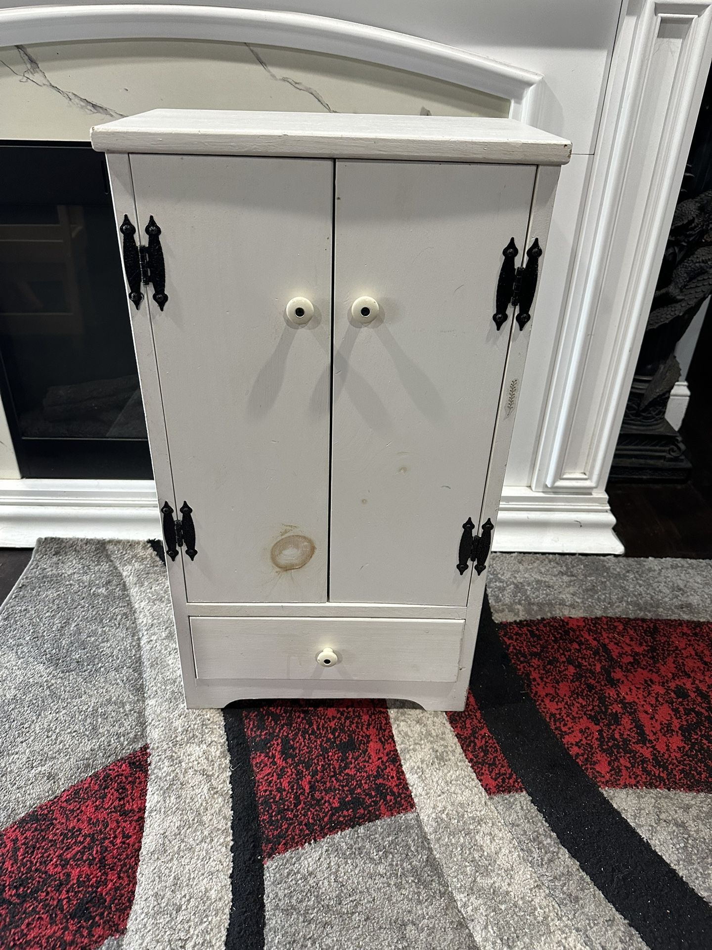 Vintage Wooden Doll Armoire / Wardrobe Closet πβ¨