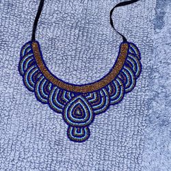 Necklace : Amina