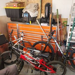 Cornwell 17 Drawer Tool Box  Stainless Steel Top