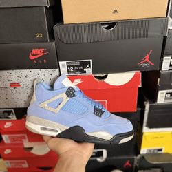 Jordan University Blue 4s size 8.5 VNDS 