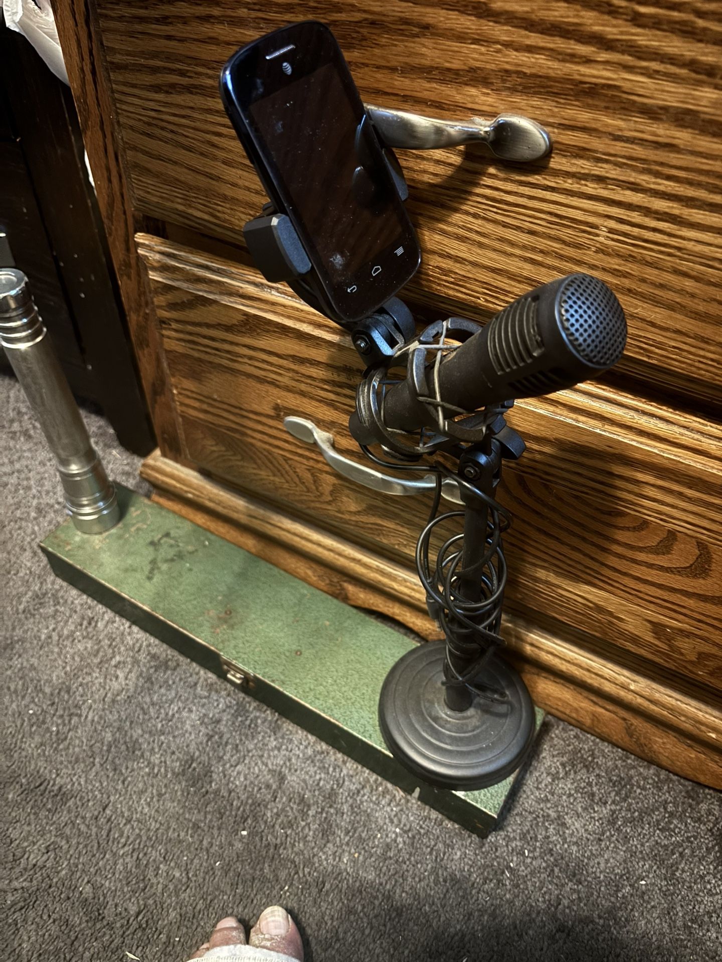Mic Stand, Mic With Phone Mount And phone