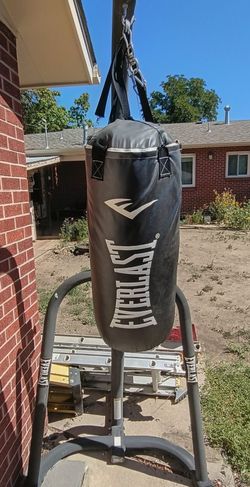 Everlast boxing heavy bag
