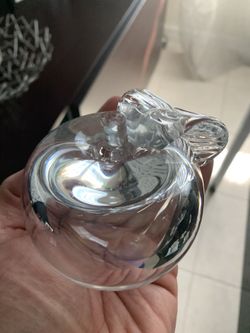 Glass apple