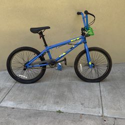 Gt Bank bmx bike