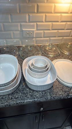 Corning cooking dishes with lids
