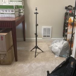 Tri Pod Stand