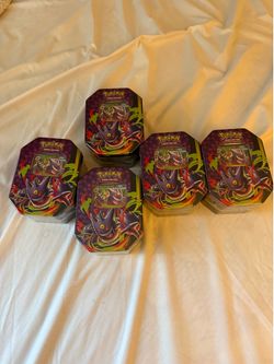 Pokemon Mega Moonlit Tin