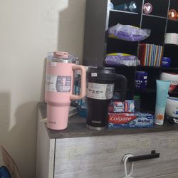 DOUBLE WALL INSULATED  TRAVEL MUG  40 OZ