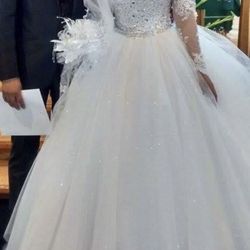 WEDDING / QUINCE DRESS