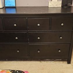 8 Drawer Dresser
