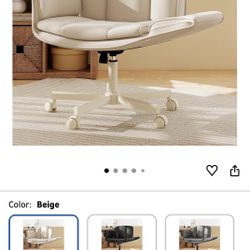 Criss Cross Chair with Wheels