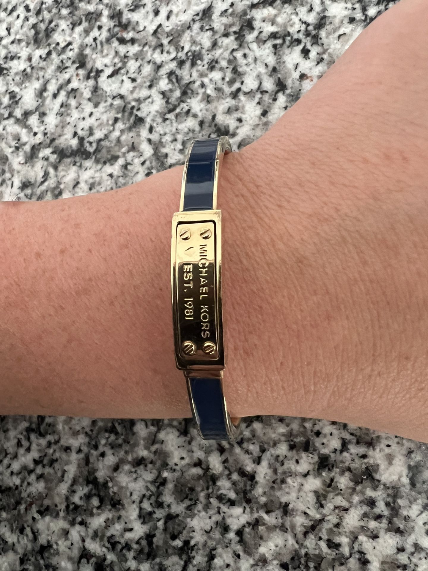 Micheal Kors Bangle