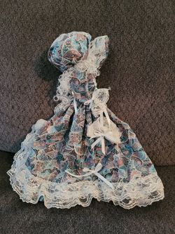 Silhouette Wall Hanging