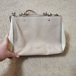 Like New Kate Spade Purse And Matching Wallet!