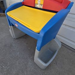 Little Tikes Desk for Toddlers