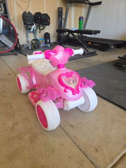 Disney Princess Ride-On Quad Toy (6-Volt)