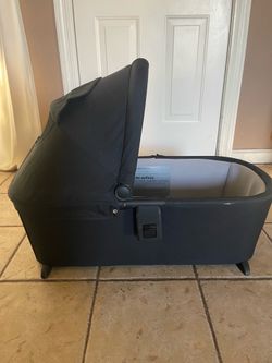 Britax Zinnia Bassinet Attachment