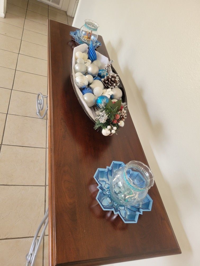 Entrance Table Solid Wood Iron Base