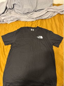 Graphic tee