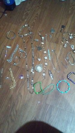Costume jewelry some silver,