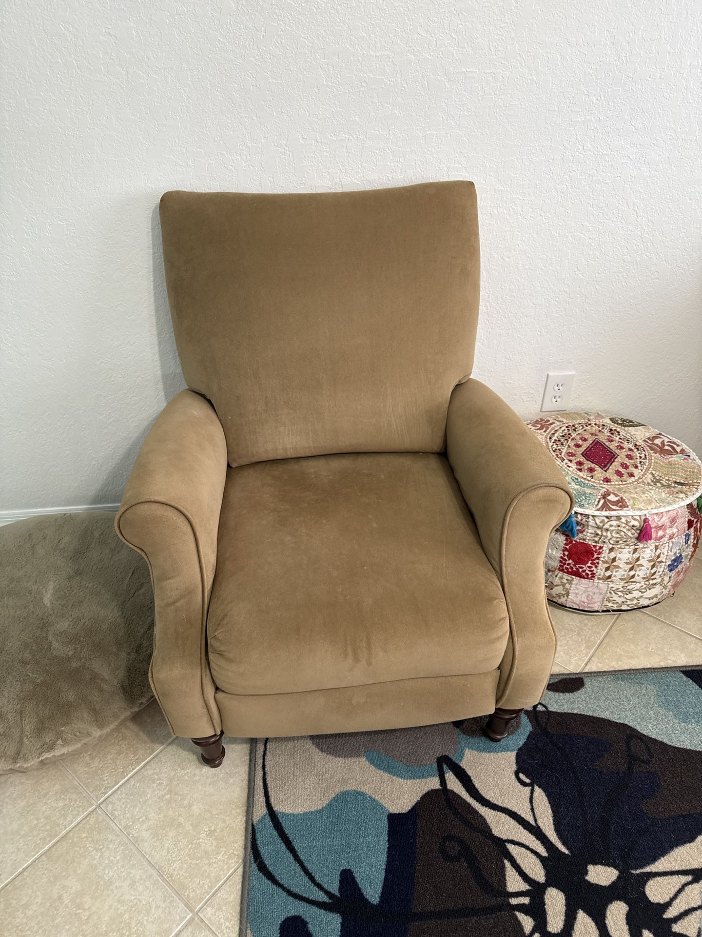 Zero Gravity Recliners