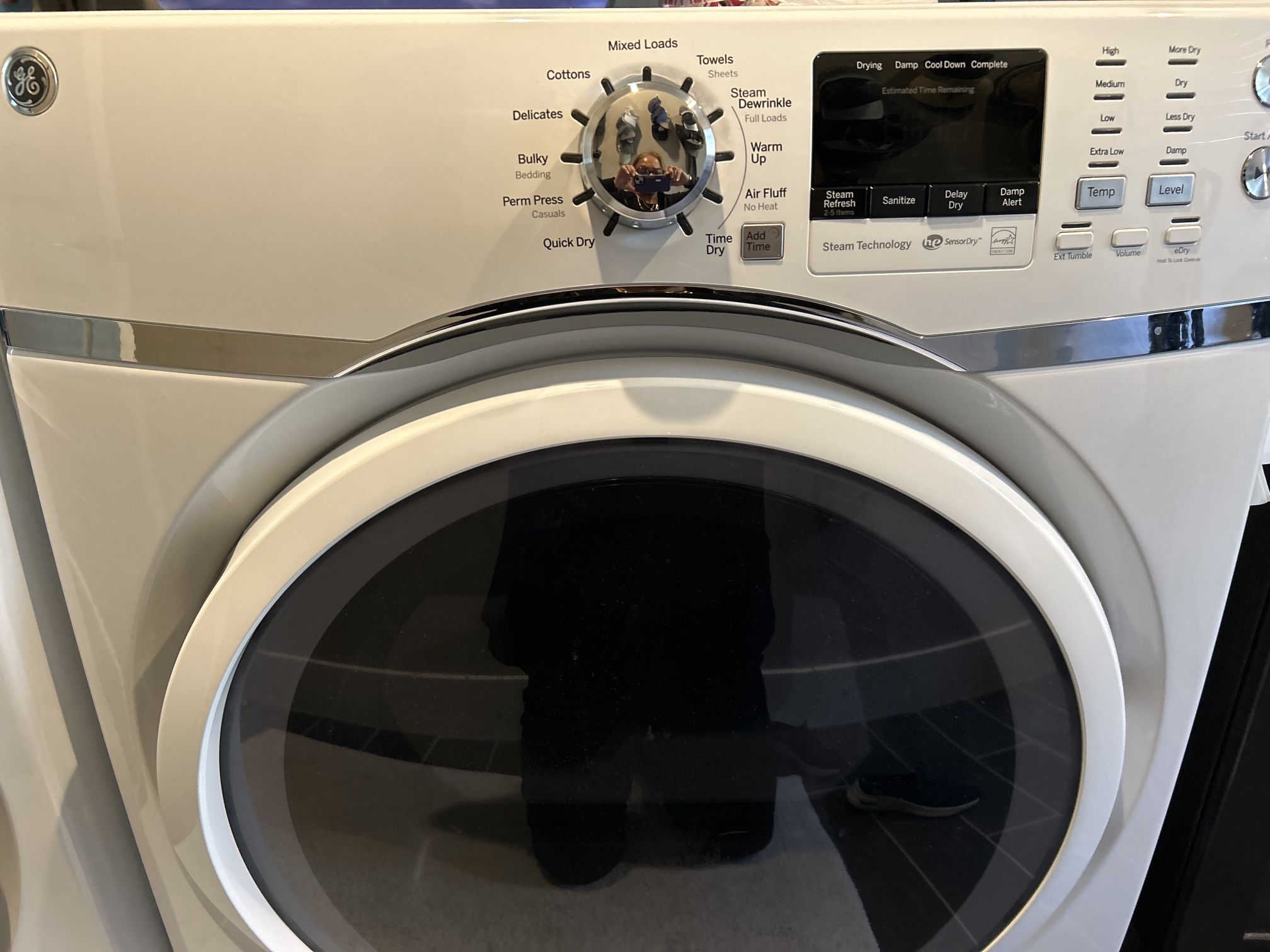GE High End Electric Washer & Gas Dryer