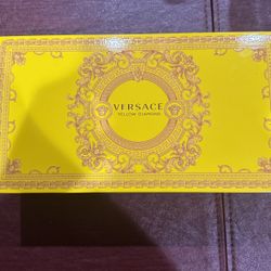 Versace Women’s Perfume 