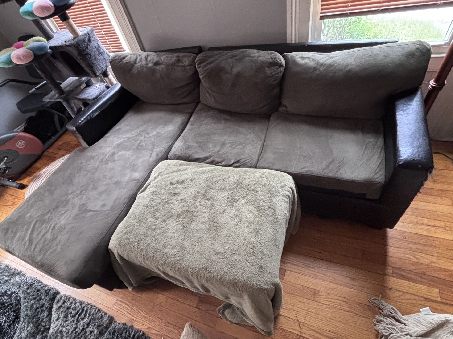 Couch In Great Condition . Normal Ware