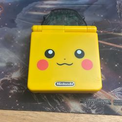 GBA SP Pikachu + FireRed 